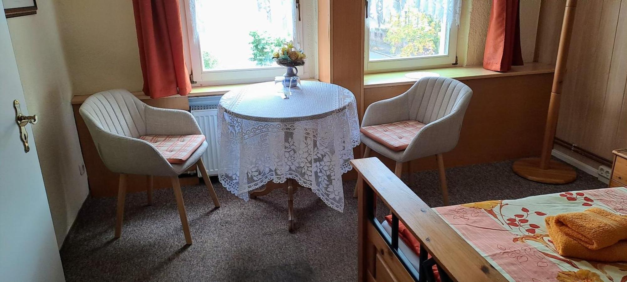Pension & Gasthaus Nostalgie Altendorf  部屋 写真